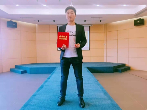 蘇州昱騰人力資源外包服務公司—優秀員工表彰月會如約而至